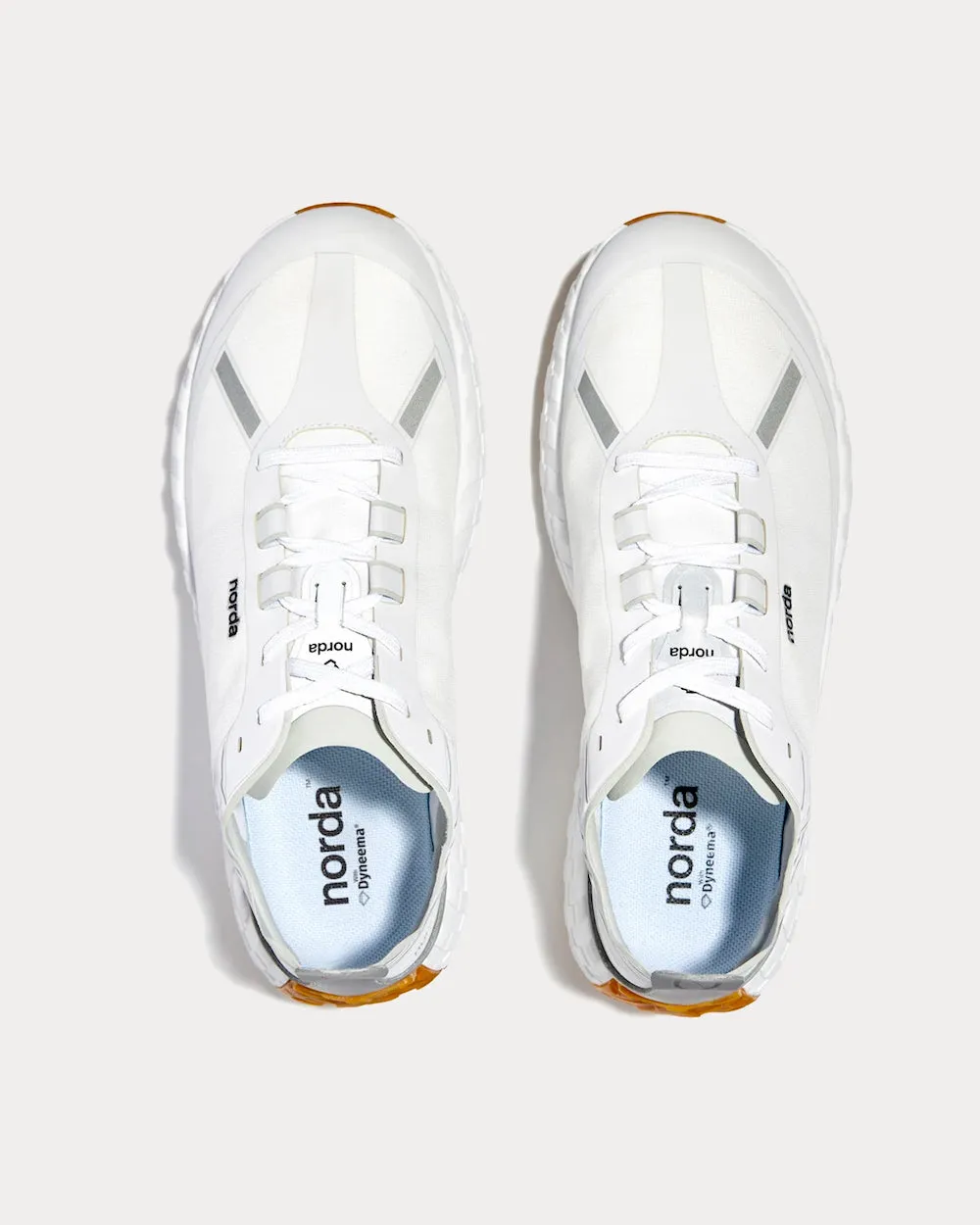 001 White Running Shoes