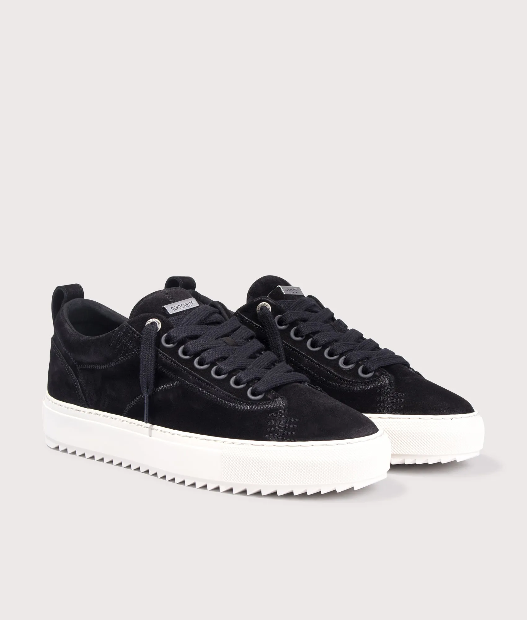 Alpha 2.0 Trainers