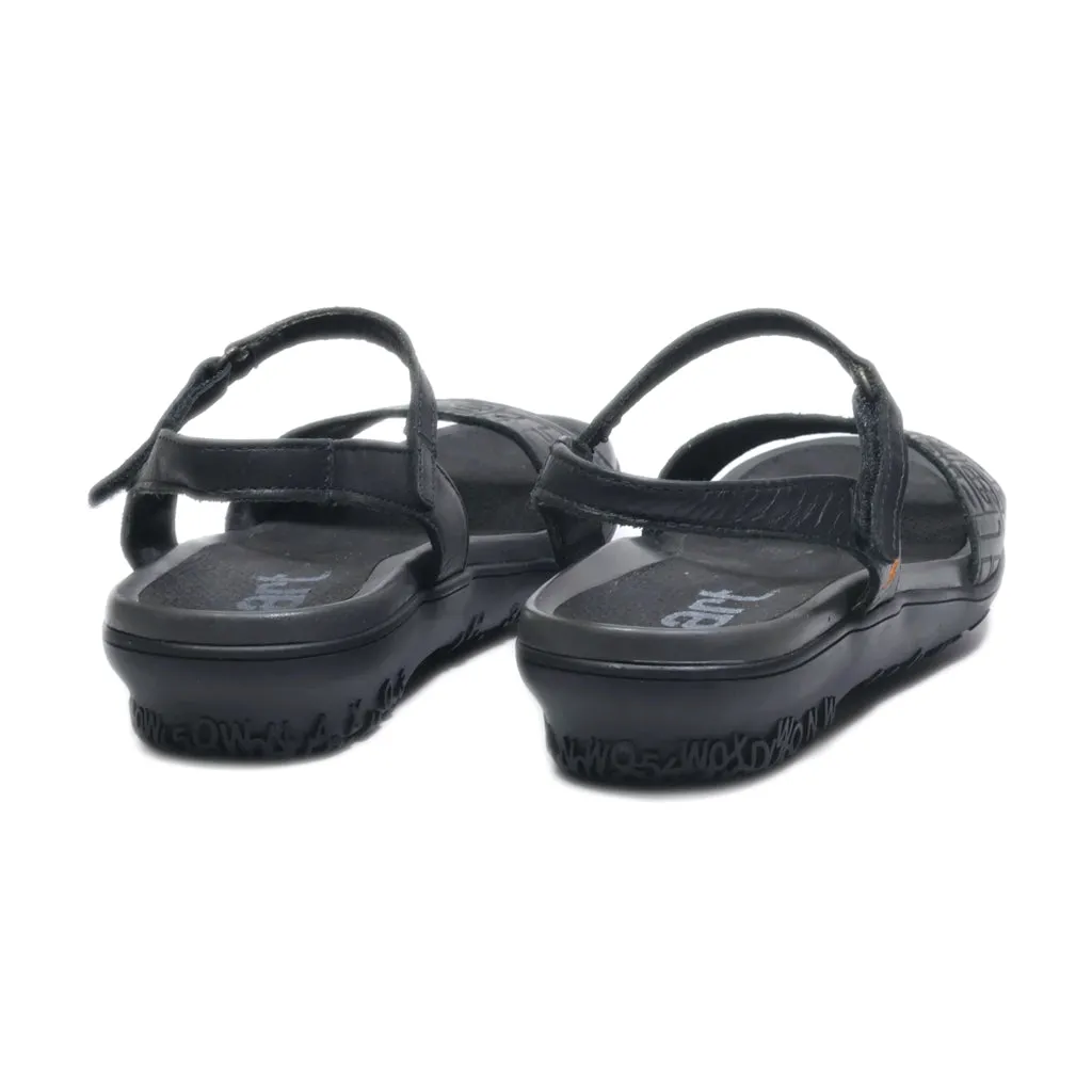 Art Flat Sandals Leather Black Colour For Women
