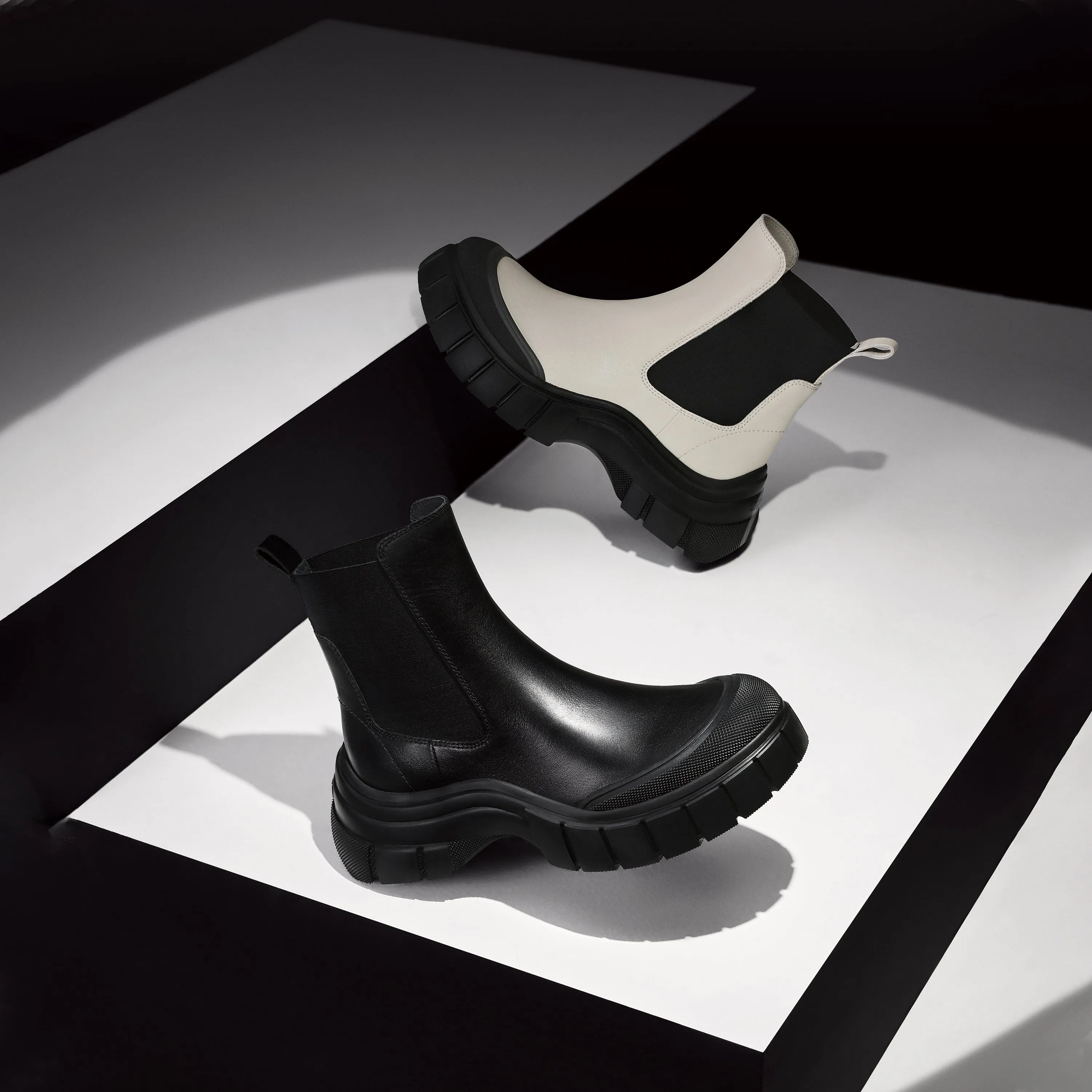 Beige ST Key Platform Chelsea Boots