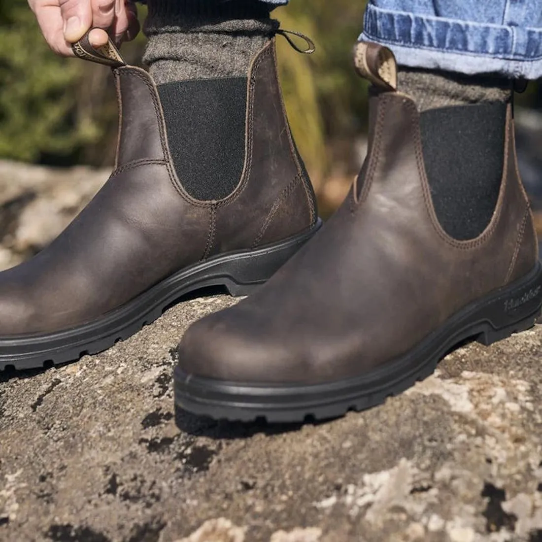 Blundstone 2340 Chelsea Pull On Boots - Rich Brown