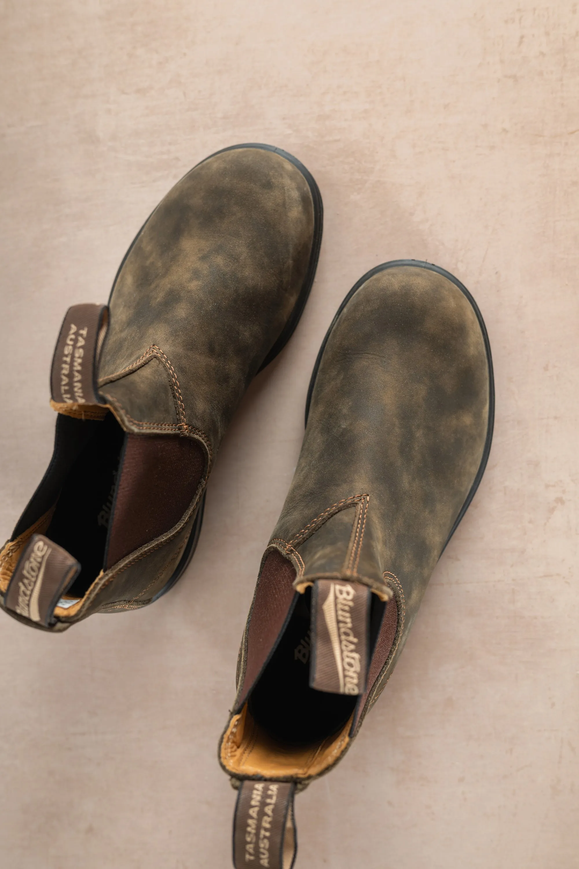 Blundstone #585 Rustic Brown Boots