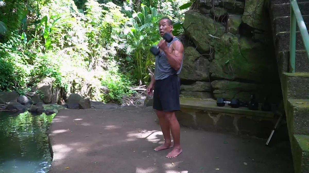 Breathing Life into Fitness: Lateral Core Training by Bill Maeda