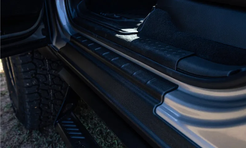 Bushwacker GM P/U Crew Cab Rocker Panel Covers Black