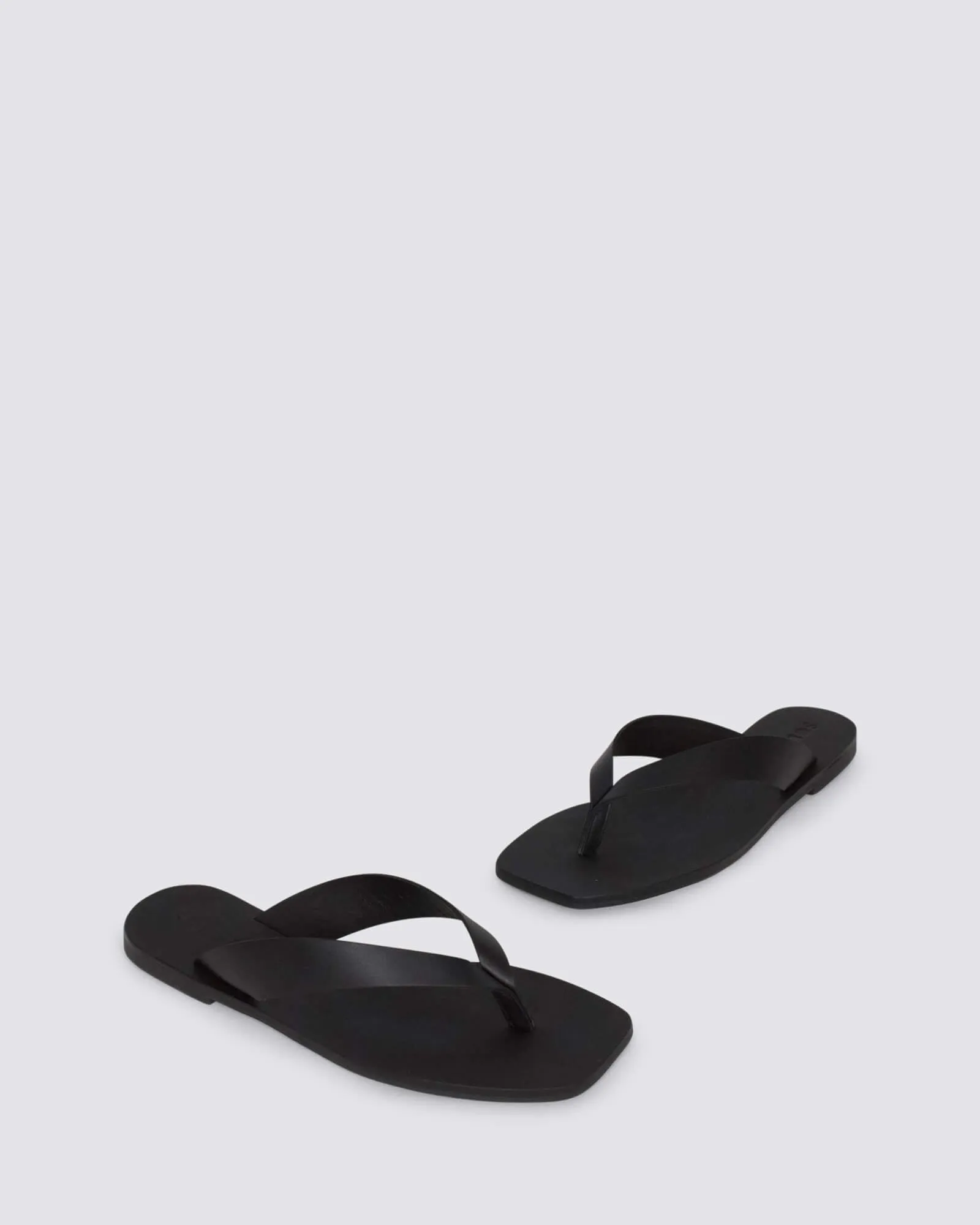 CALA LIONGA SANDALS BLACK LEATHER