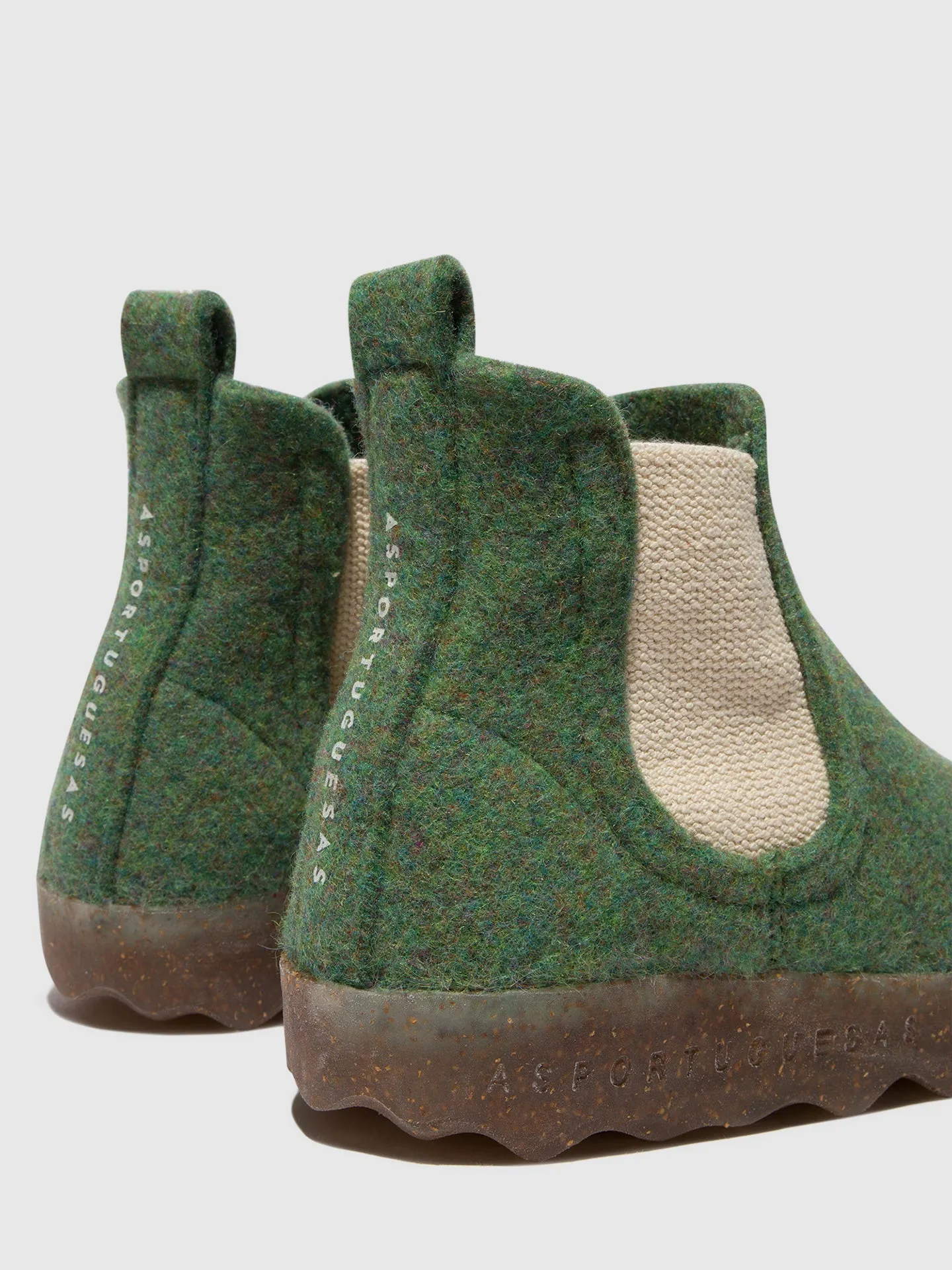 Chelsea Ankle Boots CAIA GREEN