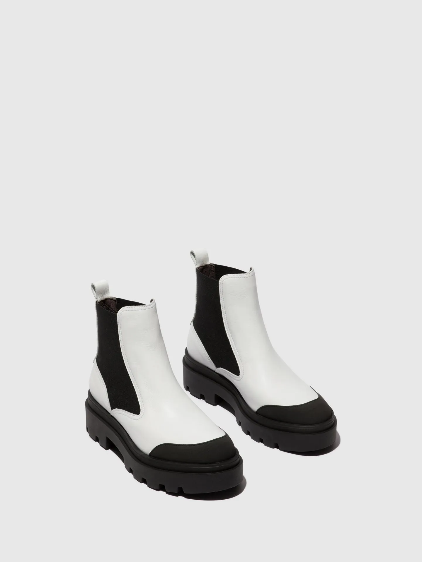 Chelsea Ankle Boots JEBA879FLY WHITE