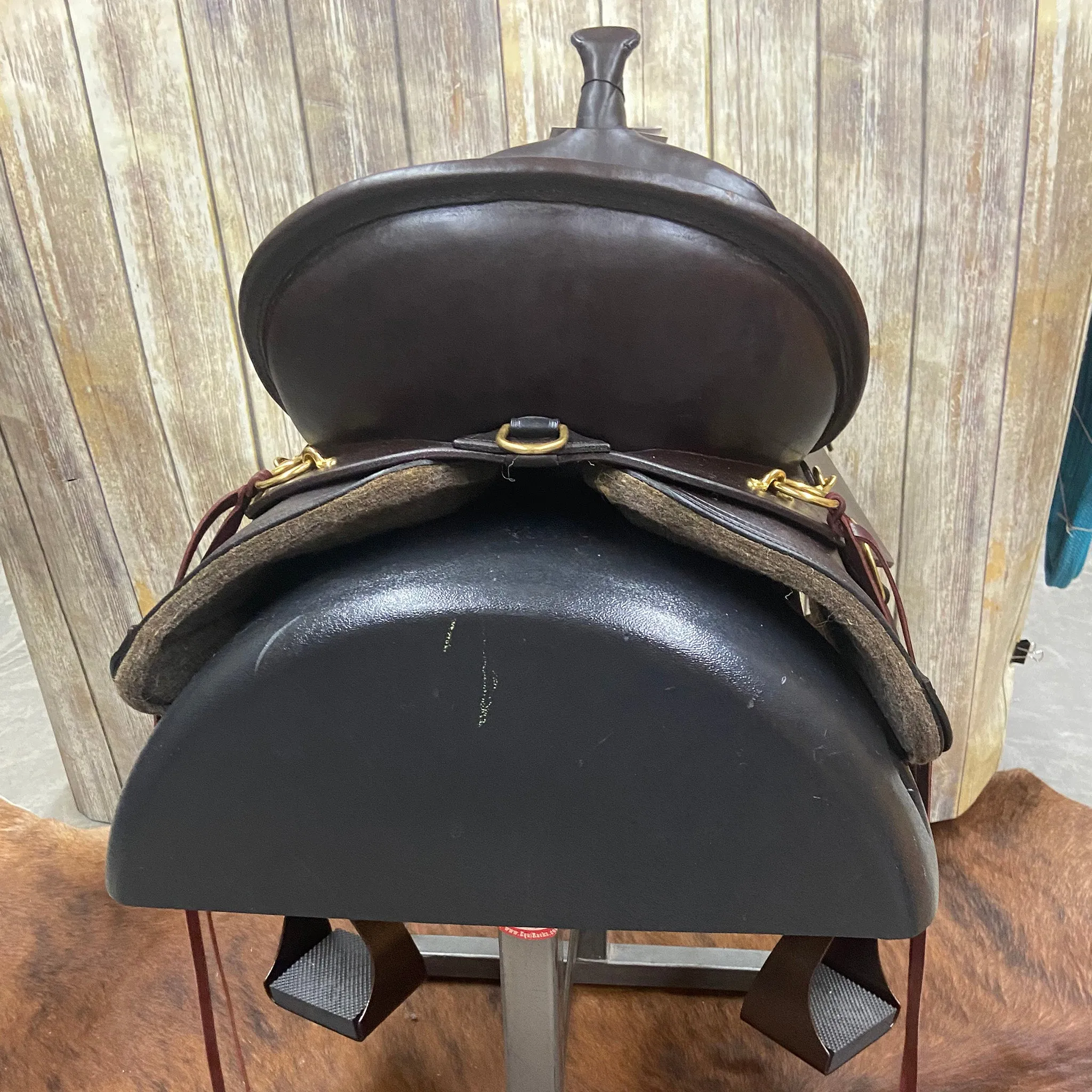 Circle Y Wide 16 Inch Big Springs Easy Fit Saddle