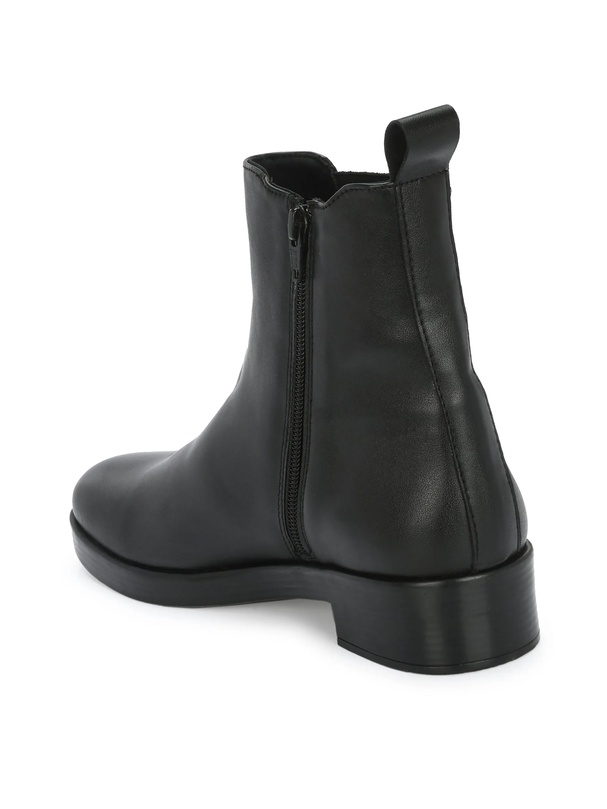 Flora Women's Chelsea Boots