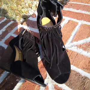 Fringe Suede Block Heel Sandal | Chinese Laundry Boho