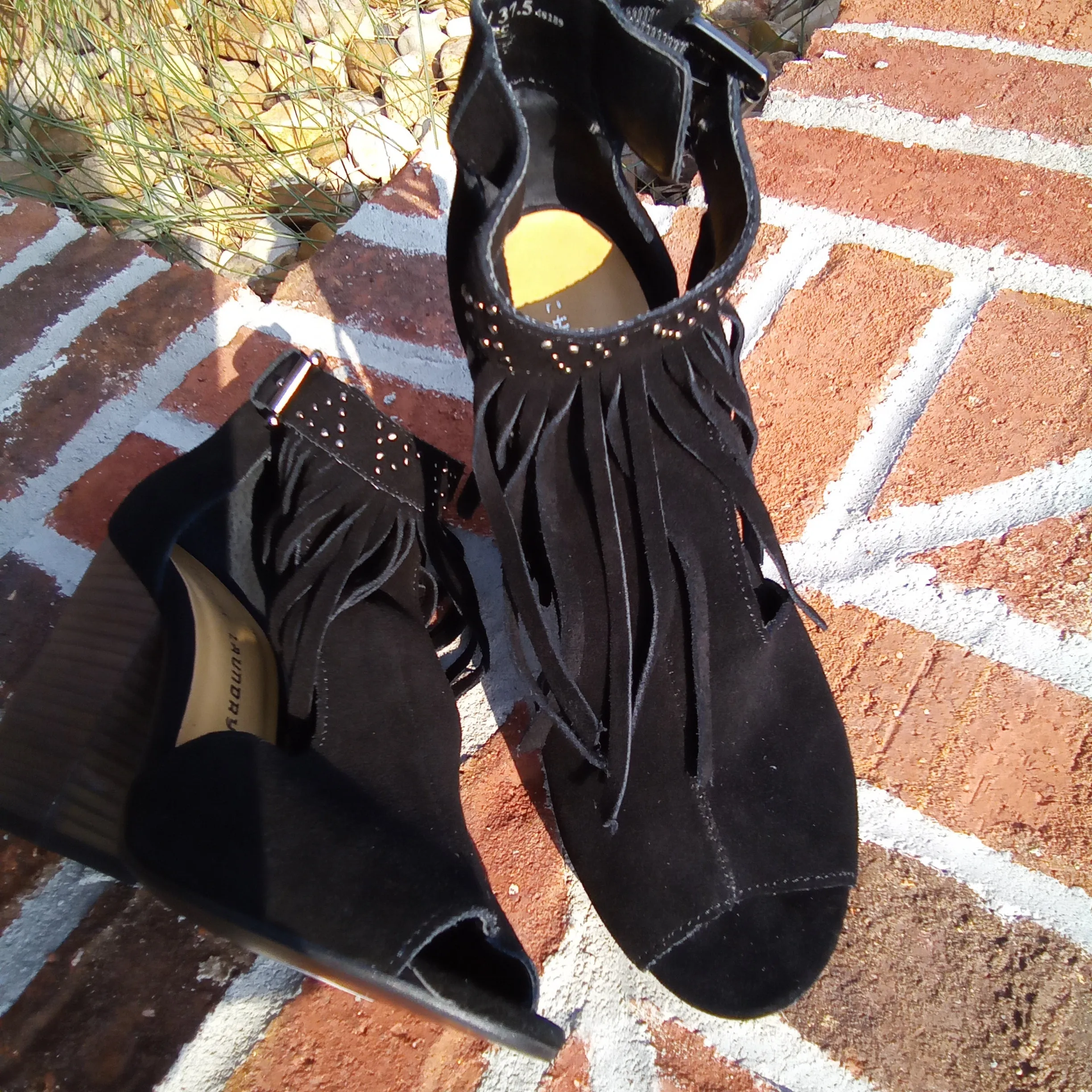 Fringe Suede Block Heel Sandal | Chinese Laundry Boho