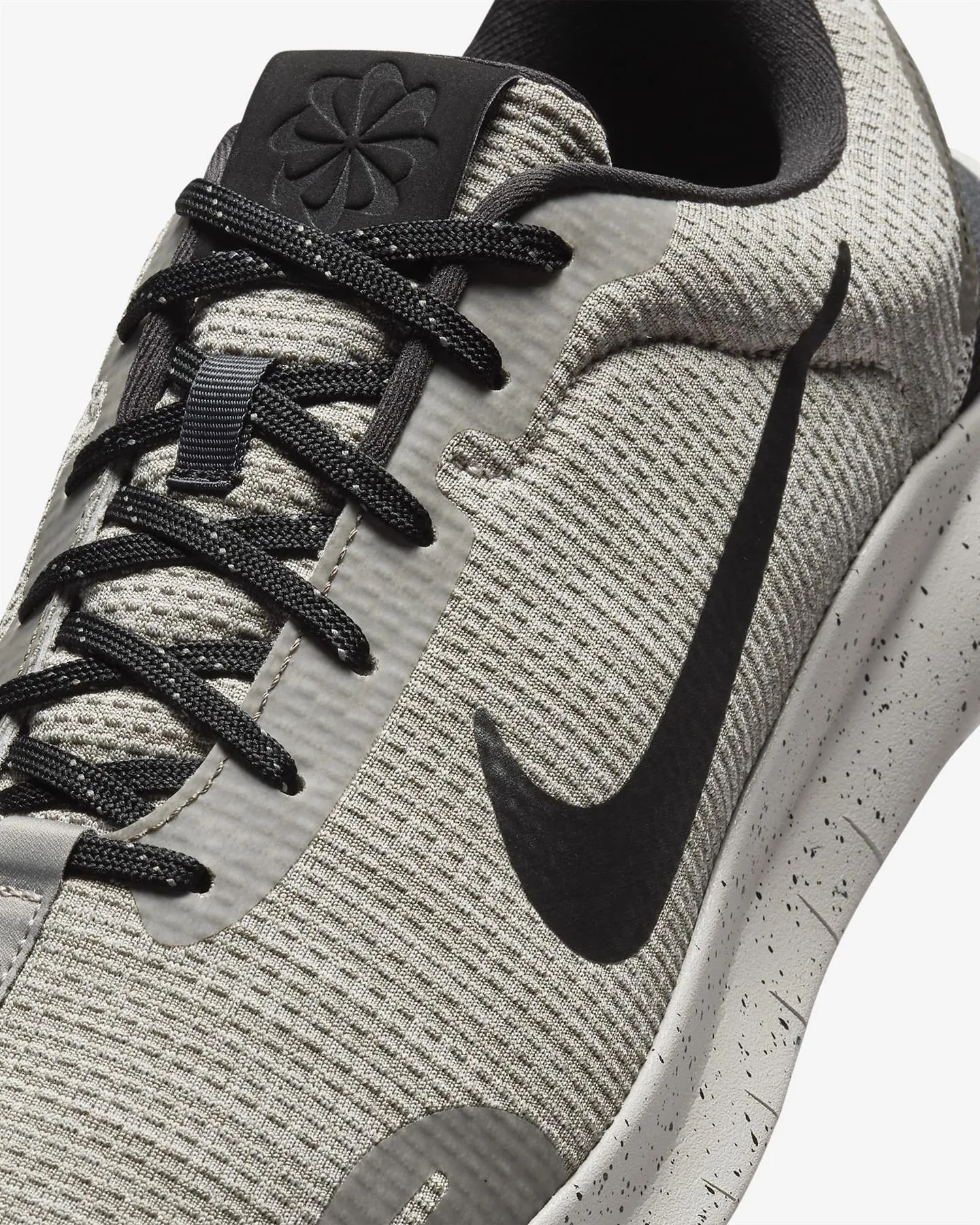 Men's Wide Fit Nike DV0744-001 Flex Experience Run 12 Running Trainers