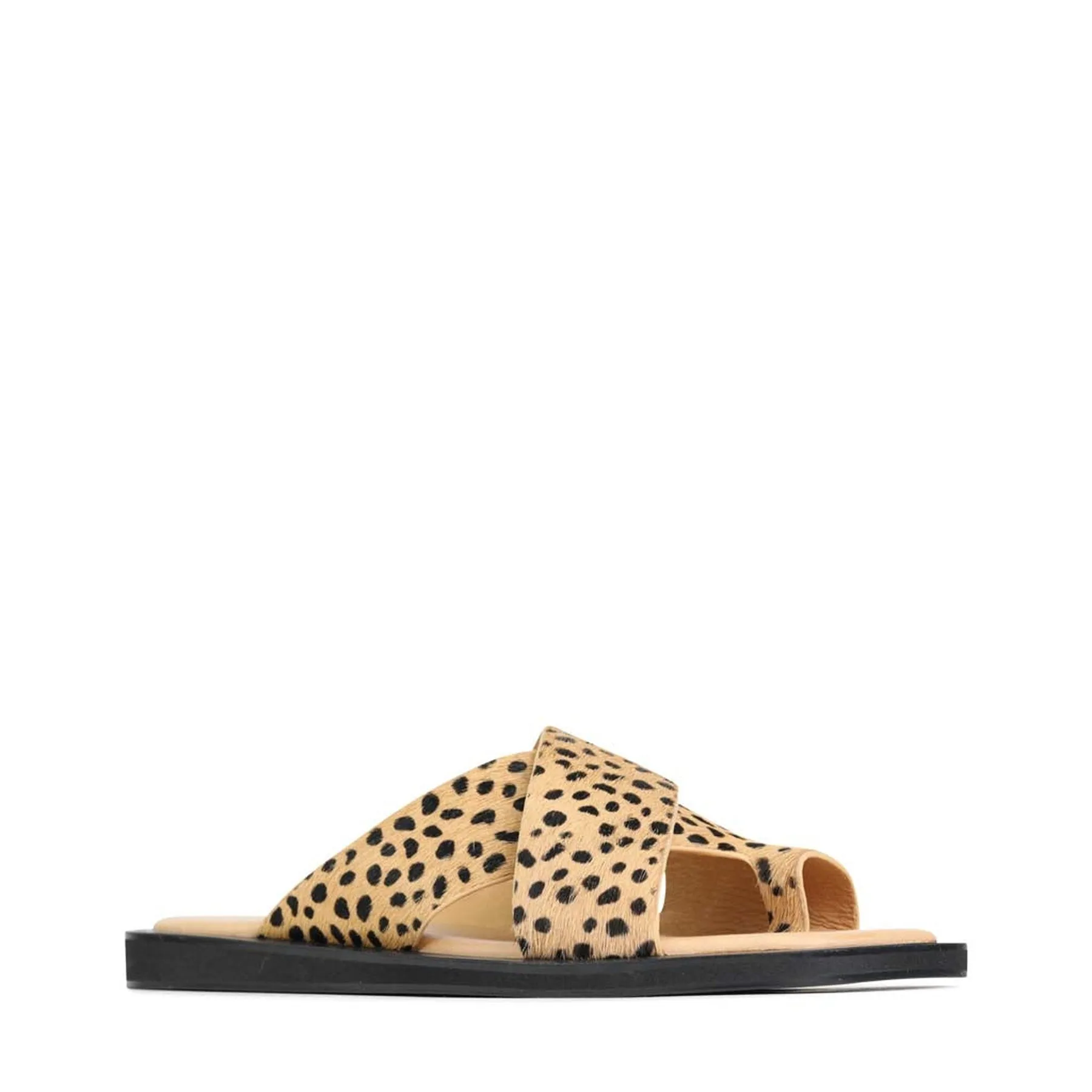 MISHK LEATHER CROSSOVER SANDALS