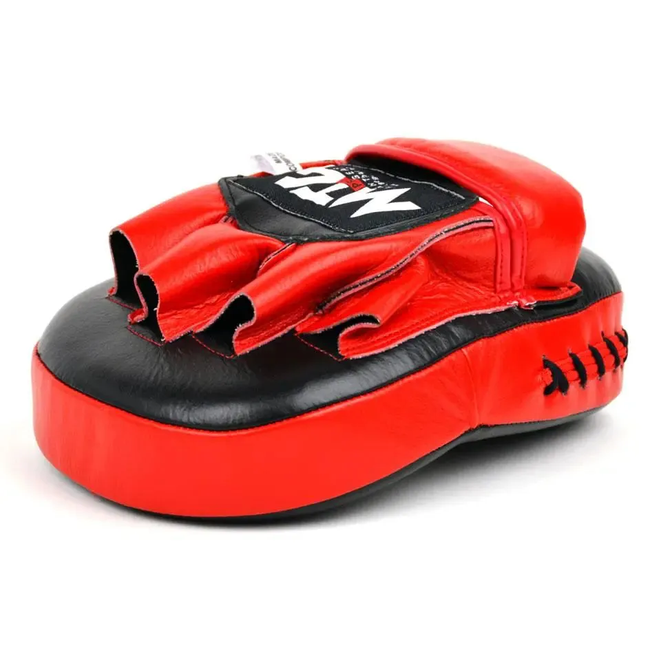 MTG Pro Curved Focus Mitts