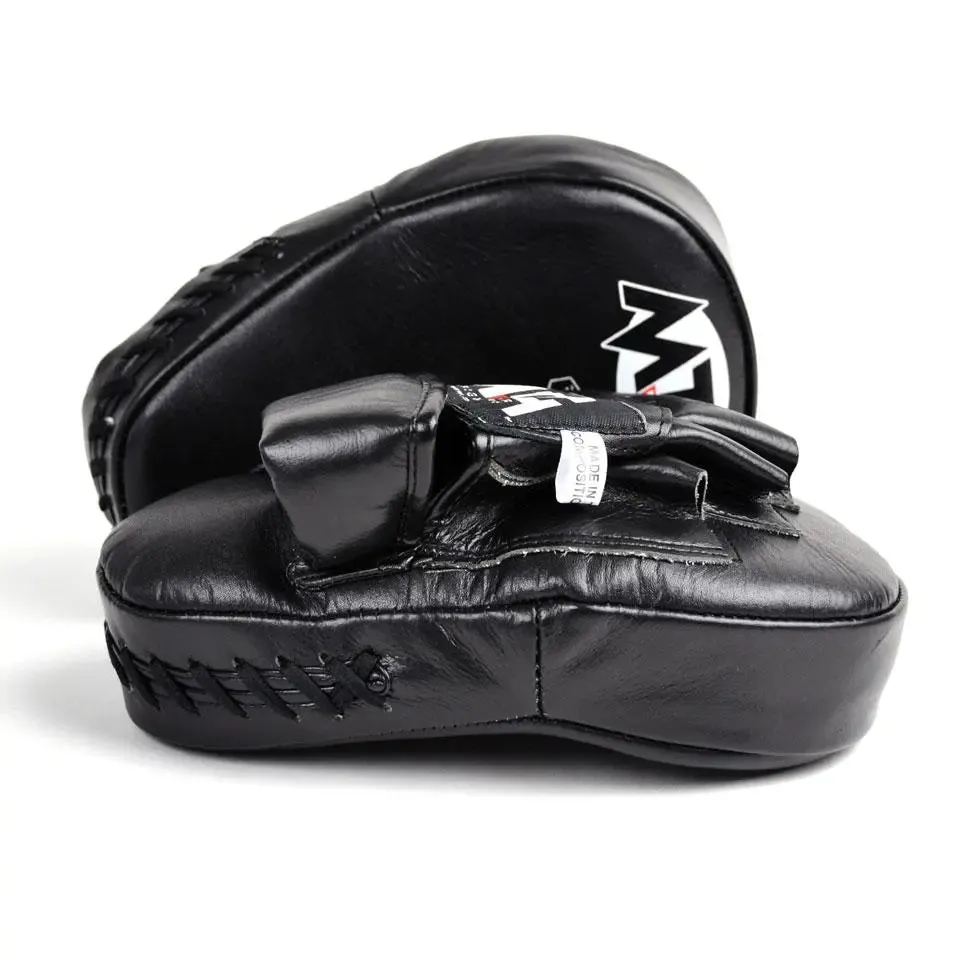 MTG Pro Curved Focus Mitts