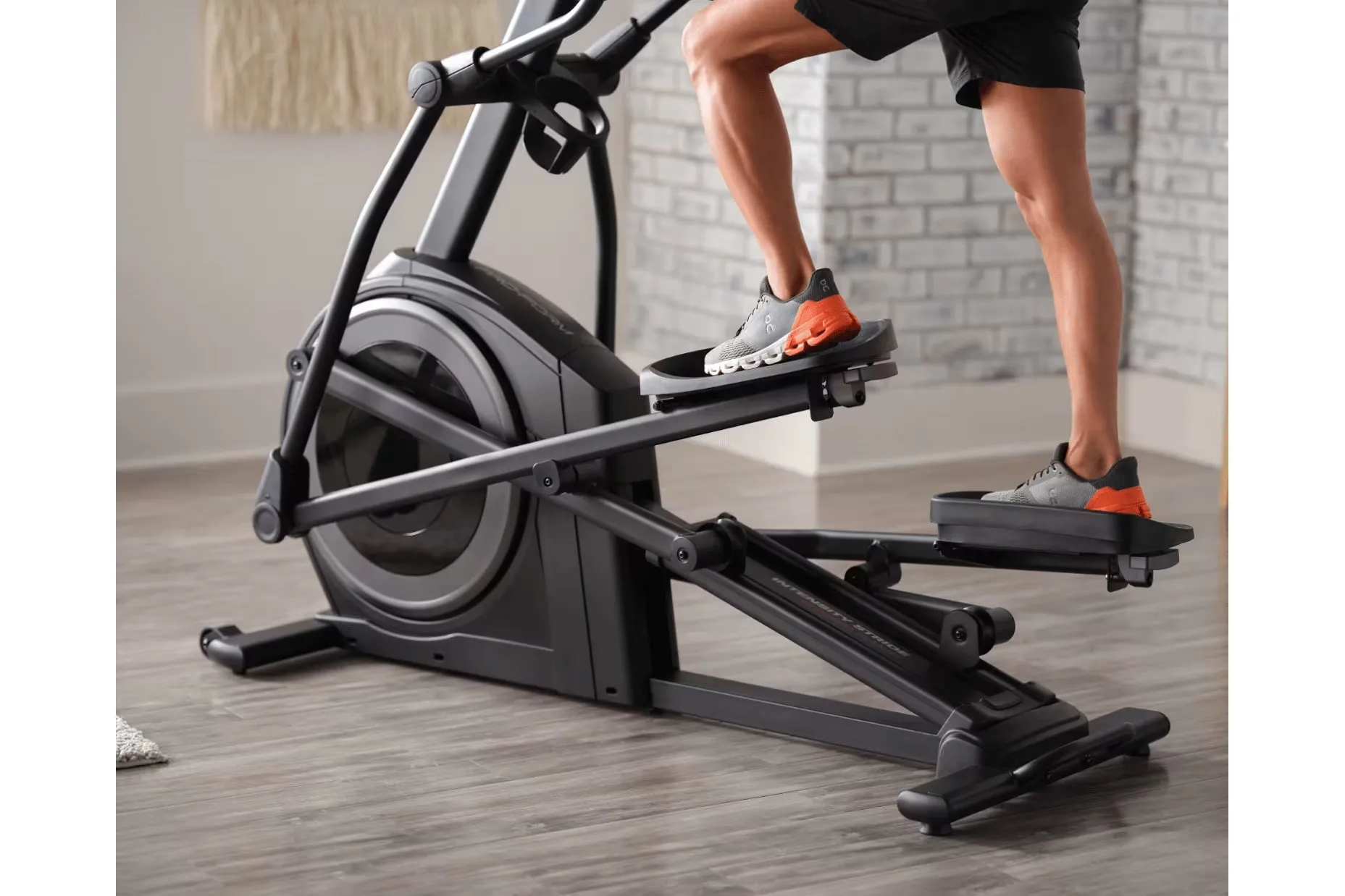 ProForm Carbon E7 Elliptical