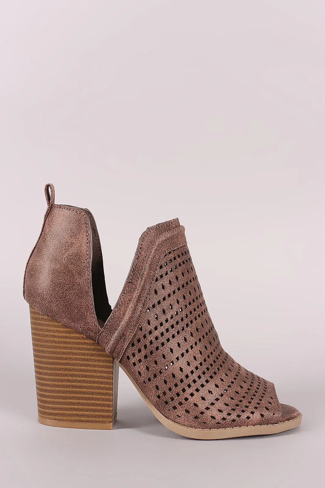 Qupid Perforated V-Cut Chunky Heeled Distressed Ankle Boots