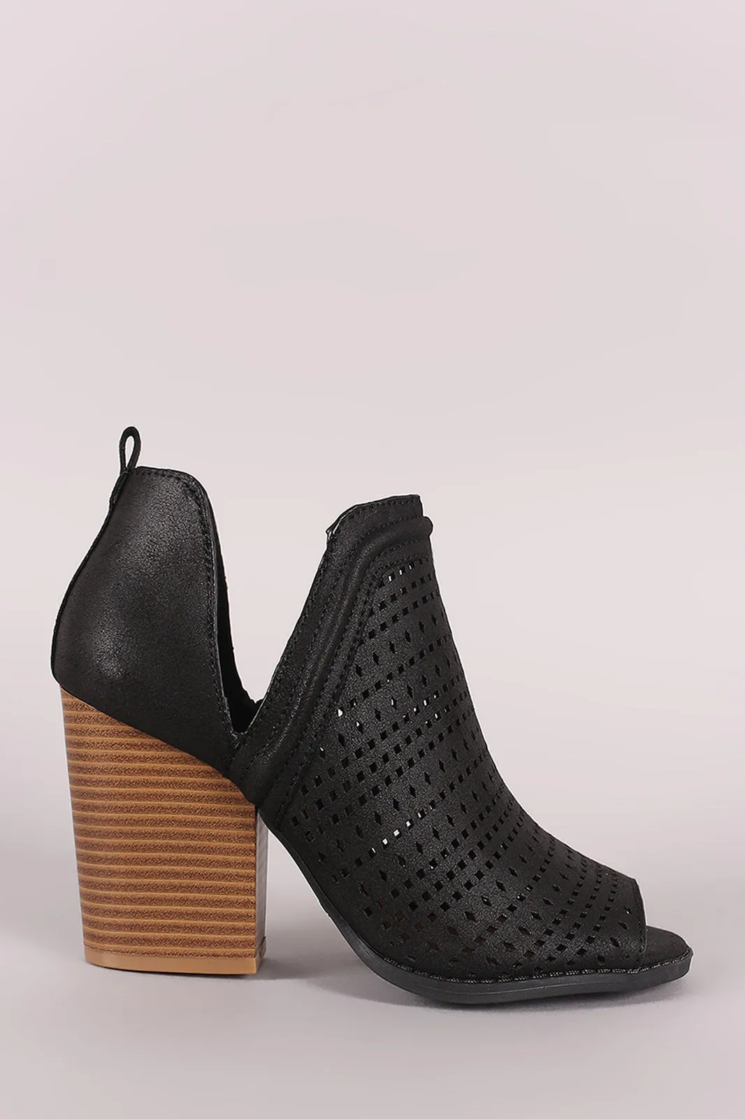 Qupid Perforated V-Cut Chunky Heeled Distressed Ankle Boots