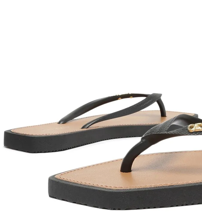 Square Toe Black Toe Slipper