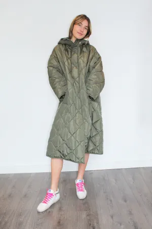 STAND Sue Coat in Army Green