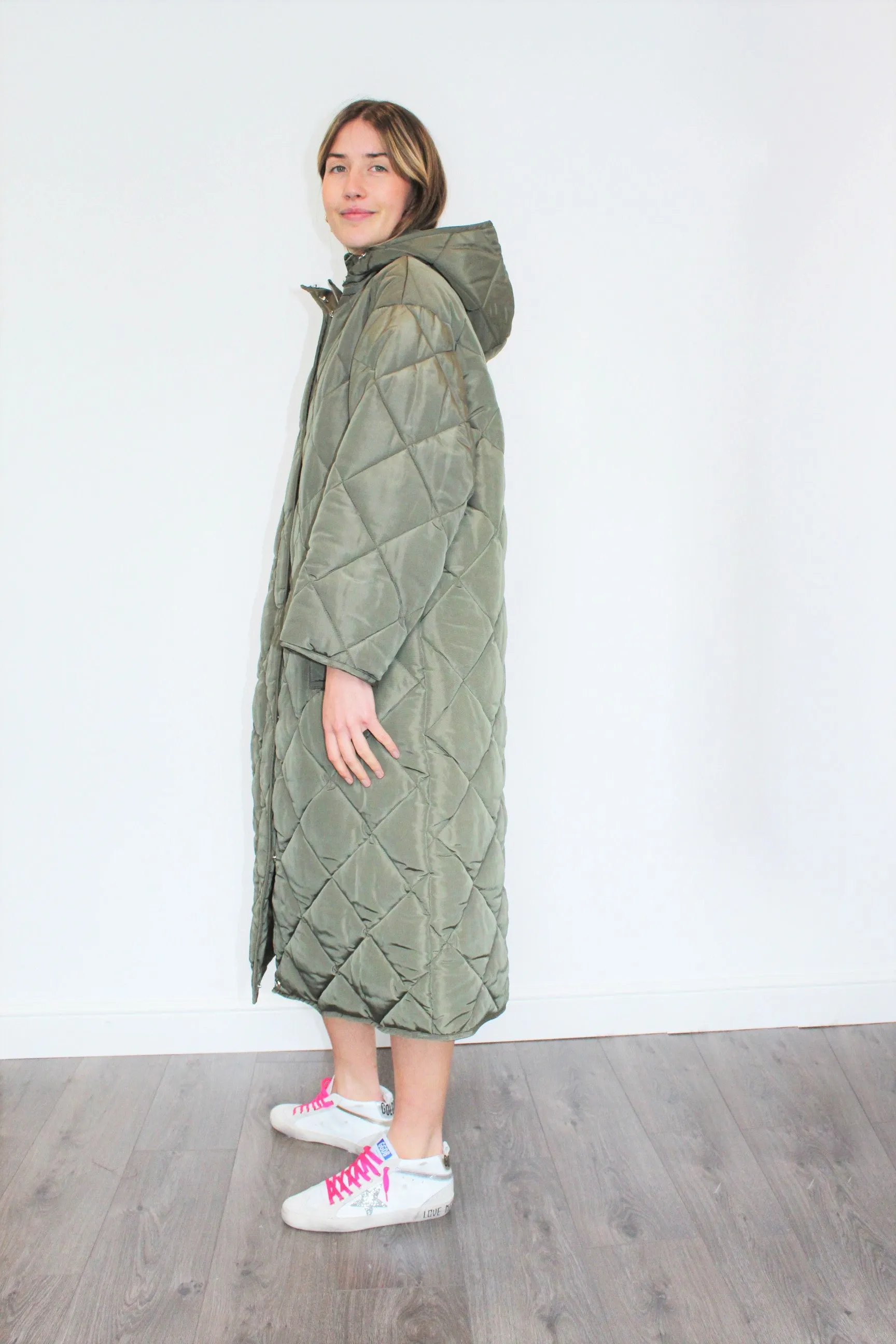 STAND Sue Coat in Army Green