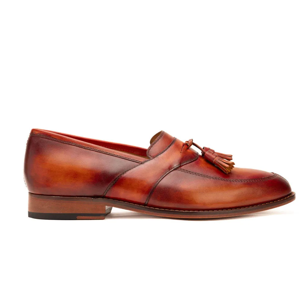 Washed Patina Split Toe Apron Tassel Loafer